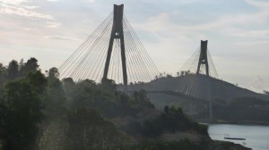 Balerang Bridge Batam (3)