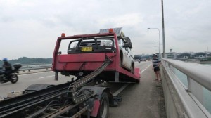 Island Recovery Singapore Tow Trucks (9)