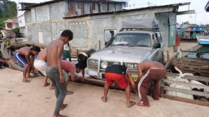 Loading cars boat trips and unload (75)