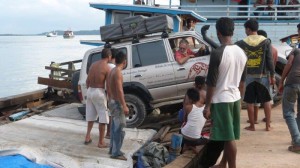 Loading cars boat trips and unload (79) 